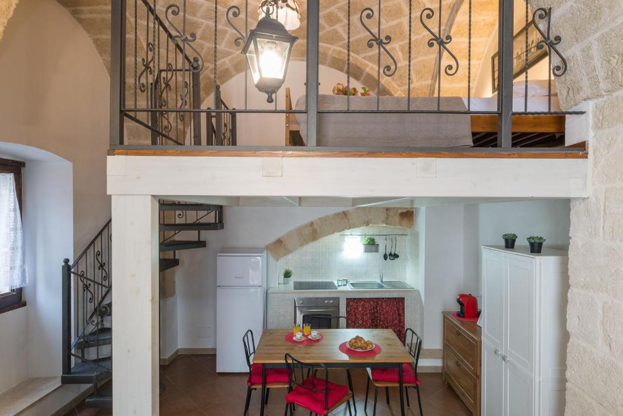 Home 13 Monopoli Eksteriør bilde